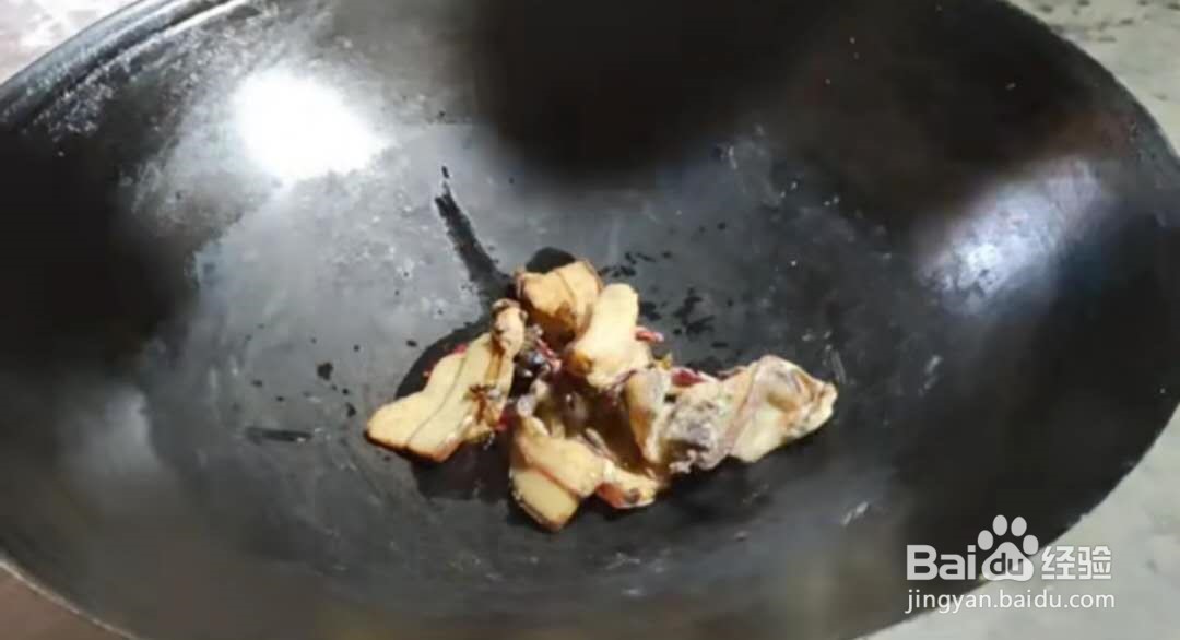 莴笋炒腊肉的家常做法