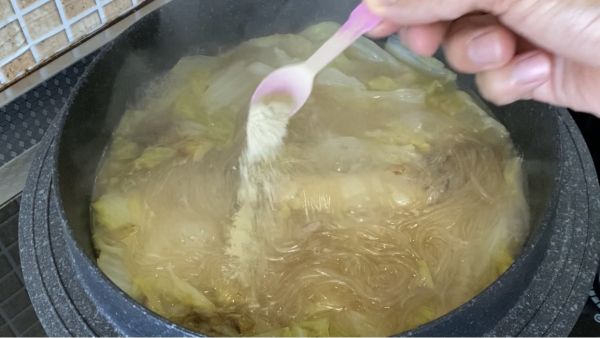 浓汤白菜炖粉条