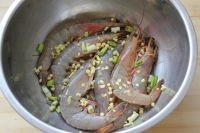 油焖大虾的家常做法