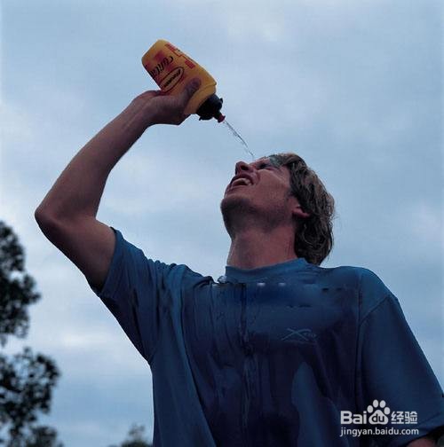 户外怎么避免身体脱水的情况出现