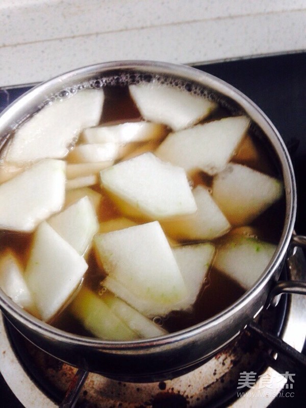 莲子冬瓜桂圆红枣枸杞汤