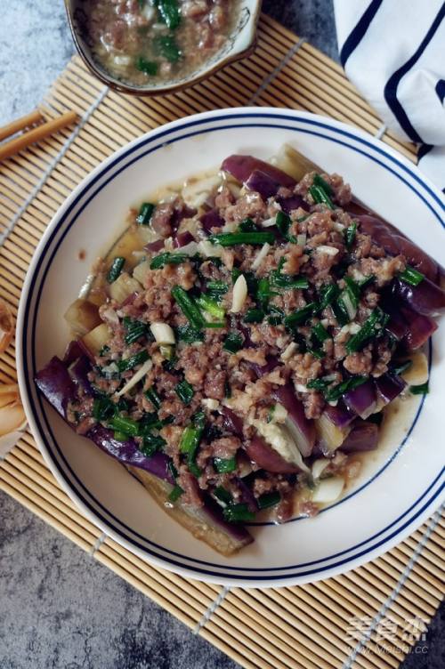 茄子肉末的做法(茄子肉末的做法茄子肉破)