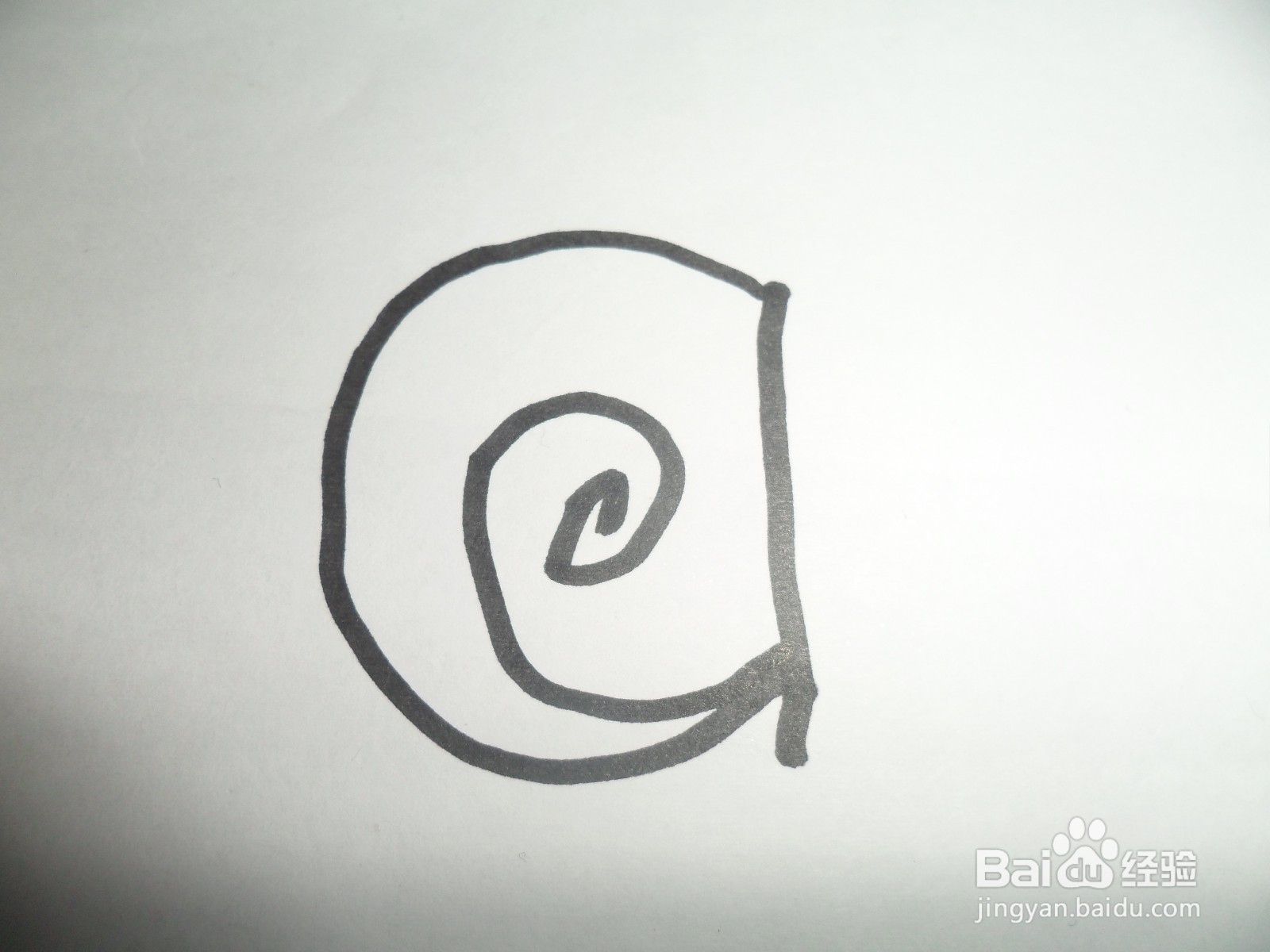 怎么画一只小蜗牛