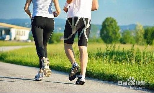 女性更年期失眠、烦躁怎么办?适度运动缓解不适