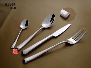 酒店用不锈钢餐具小知识: