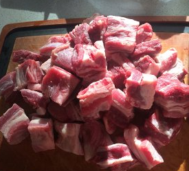 高压锅炖牛腩的做法