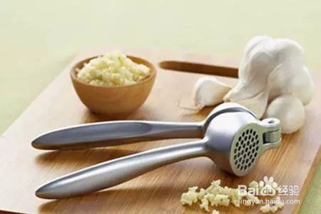 感冒咳嗽怎么办？不去医院自己怎么治理 ？