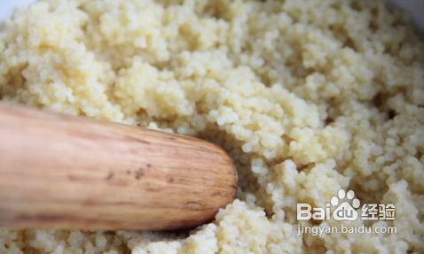 让你流口水的平底锅“南瓜小米饼”