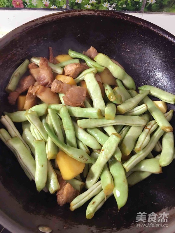 猪肉炖芸豆的做法