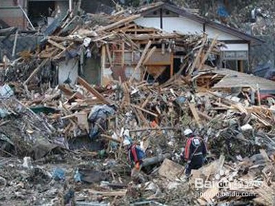 <b>日本发生7.3级地震了！地震中逃生法则！</b>