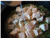 儿子放假了---豌豆溜豆腐