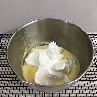 奶香蛋糕卷的做法