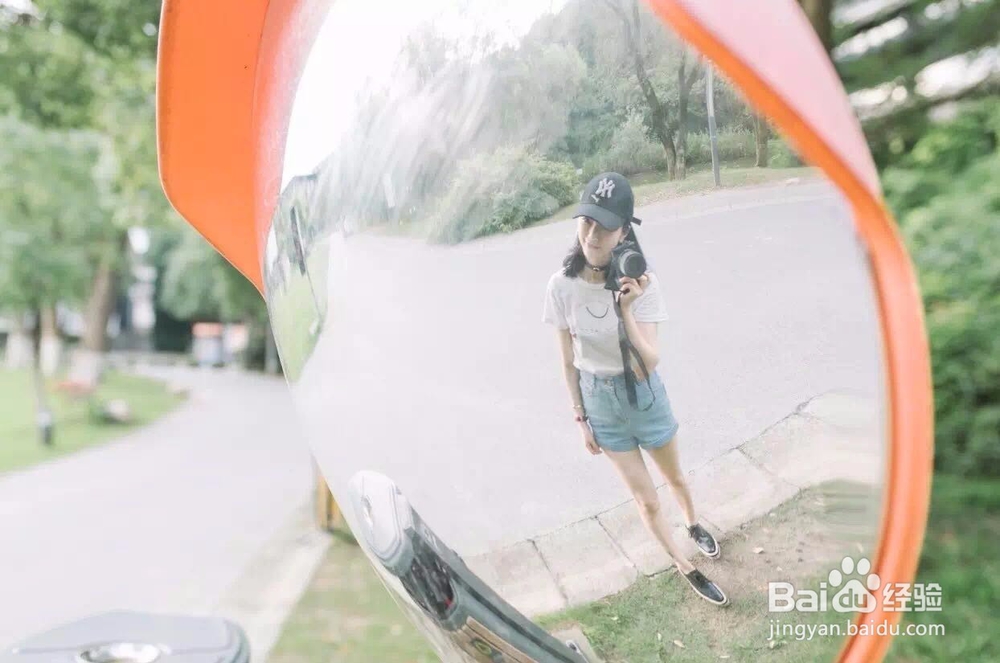 怎么拍照显得腿长