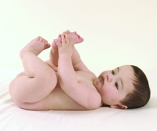 婴儿冬季皮肤护理小知识