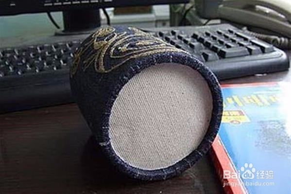 牛仔布DIY漂亮的手工笔筒创意制作教程