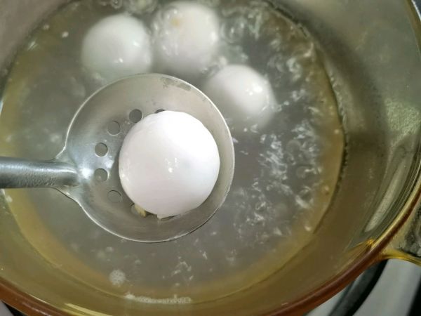 外酥里嫩爆浆汤圆