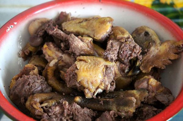 小鸡炖蘑菇#新年新招乐过年#