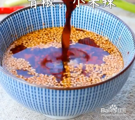 如何制作口水鸡