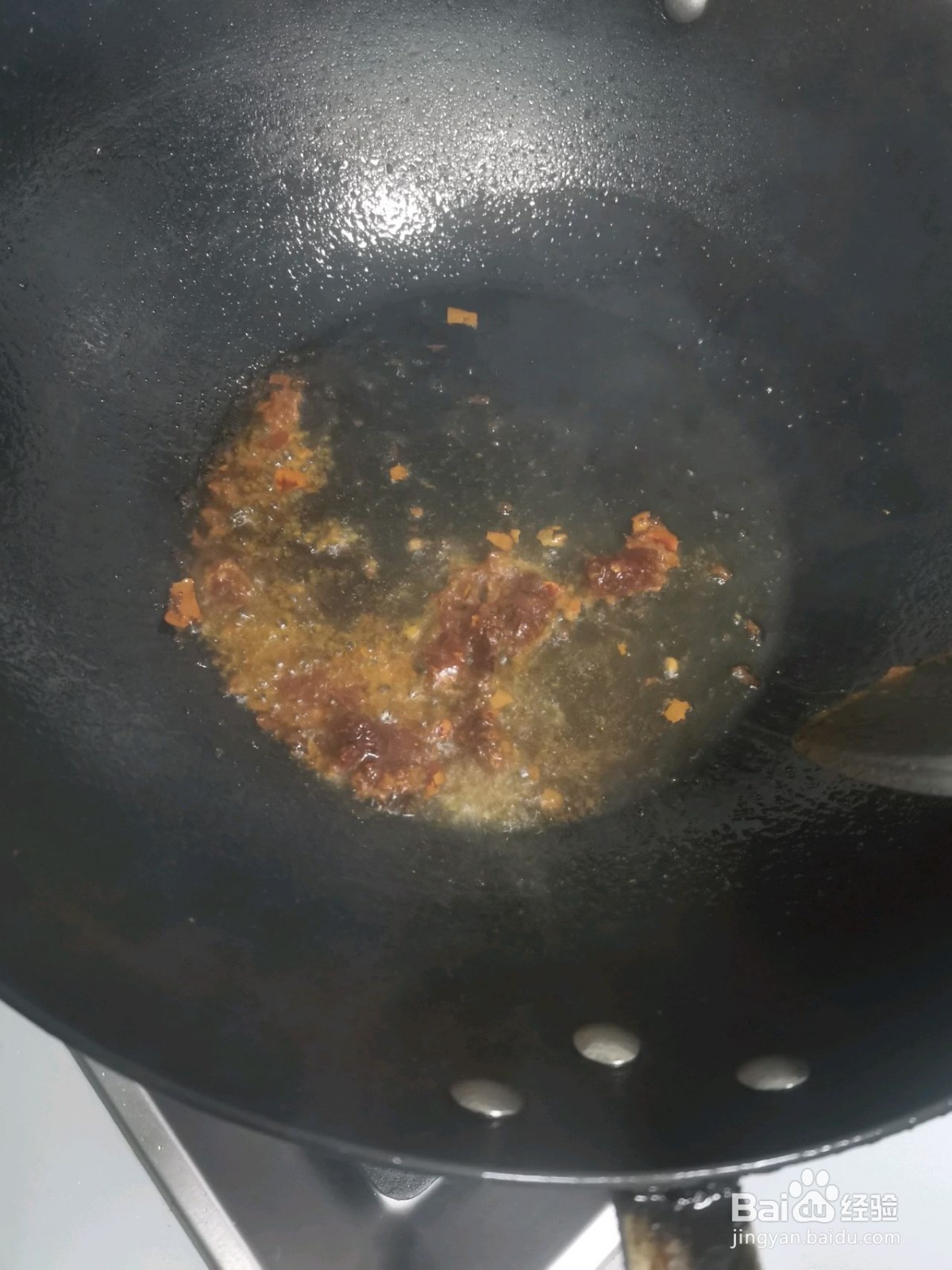 肥肠鸭血煲怎么做