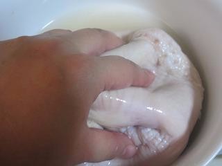 大厨教你猪肚最快最干净的清洗方法!