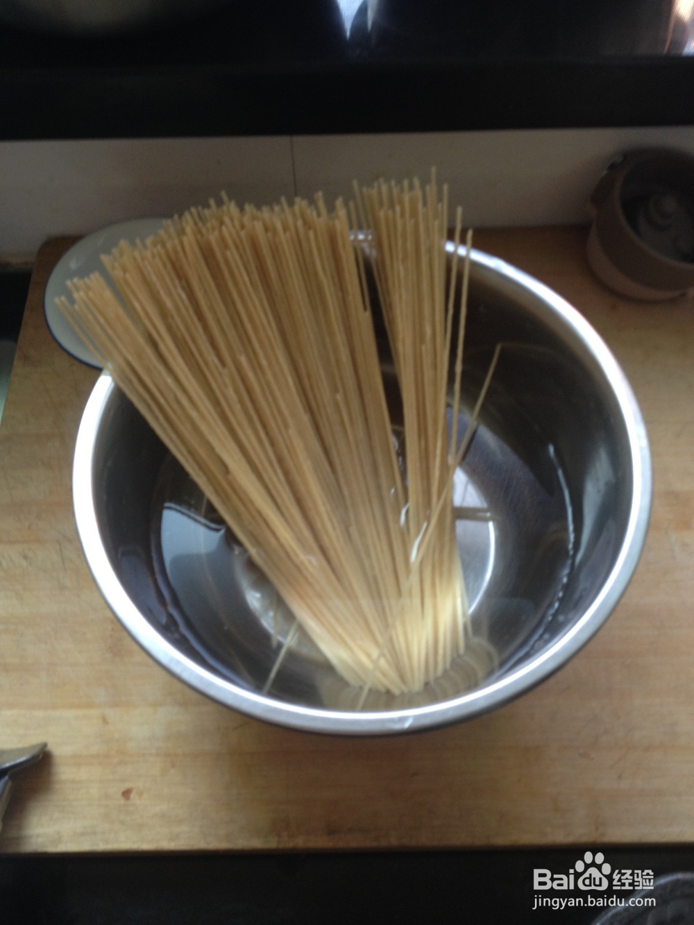 酱香肉丝拌莜面