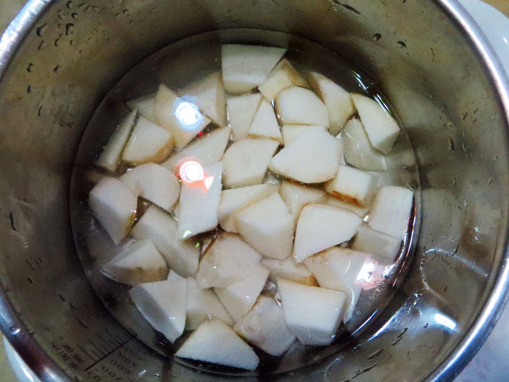 想吃羊排山药胡萝卜汤？轻轻松松就能学会