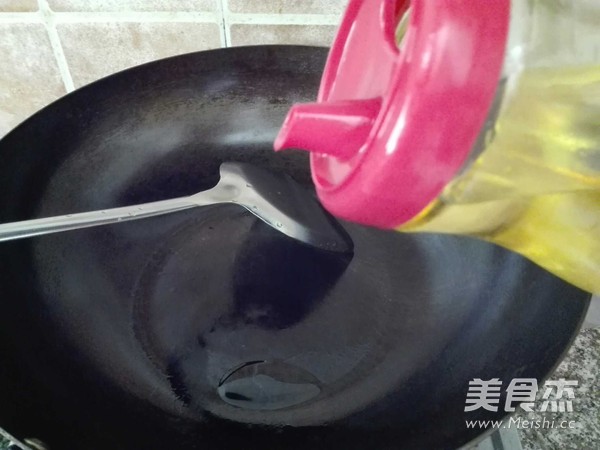 农家小炒肉的做法