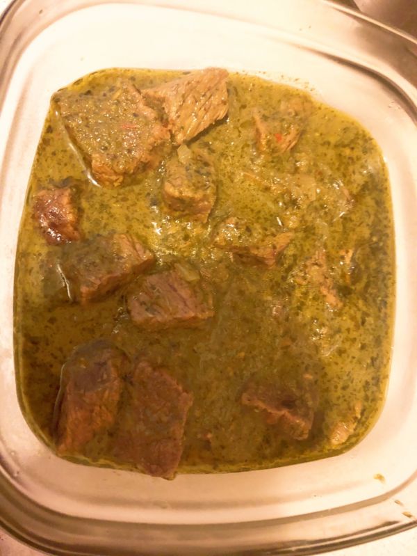 绿汁牛肉配约克布丁