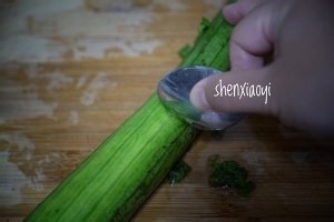 教你怎么做酱蒸丝瓜