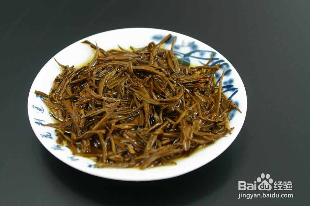 如何挑选云南凤庆的滇红茶