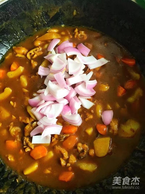 咖喱鸡块饭的做法