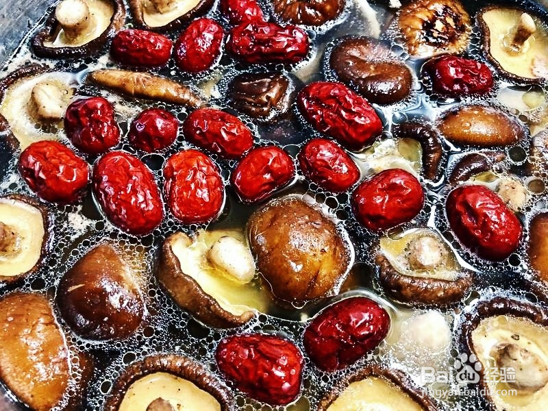 如何做香菇鸡汤