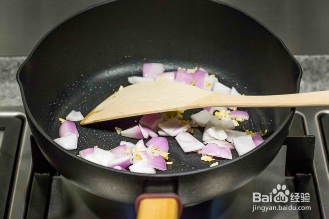 怎么做南瓜排骨焖饭