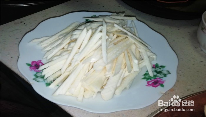 怎么做家常菜素炒茭白