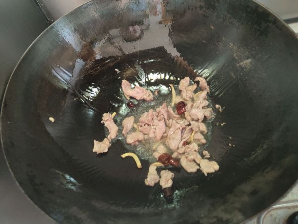 鲜香美味笋炒肉