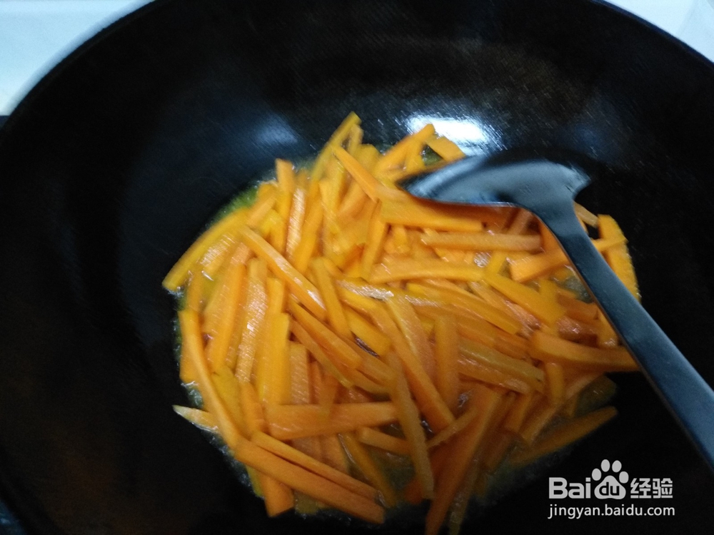 怎样做出好吃的青椒炒胡萝卜