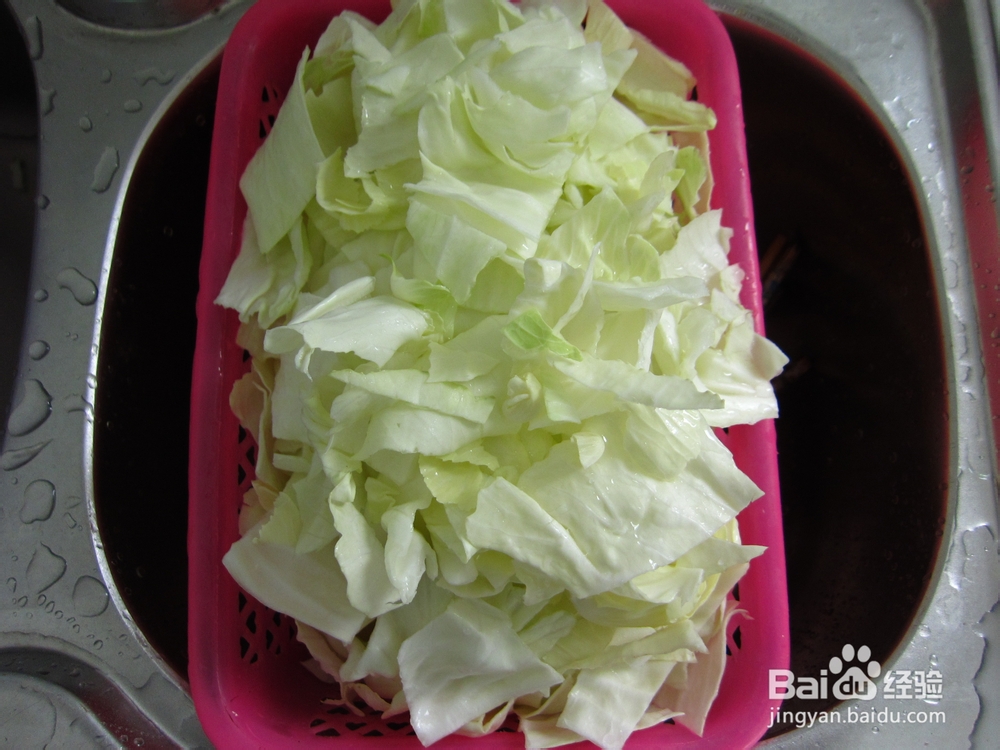 家常风味•炒包白菜的简易方法