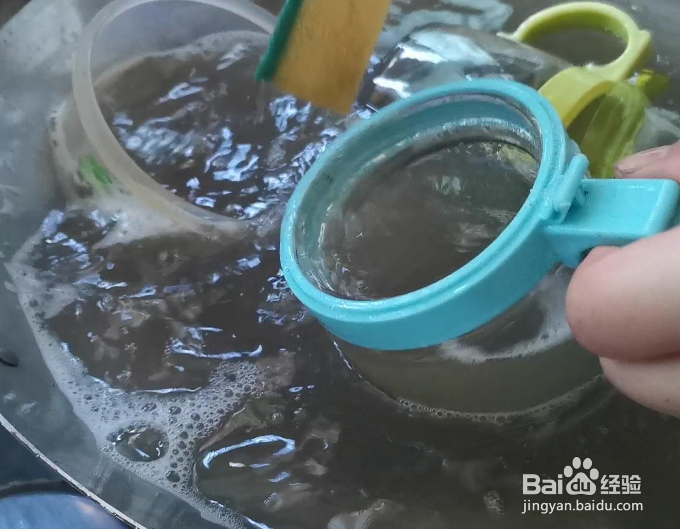 轻松清洁锅碗瓢盆等陈年油污垢小妙招，效果超好