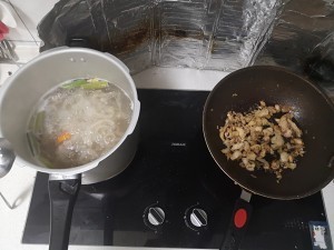 肉皮冻的做法