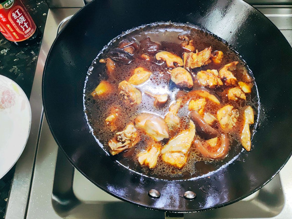 红烧香菇走地鸡