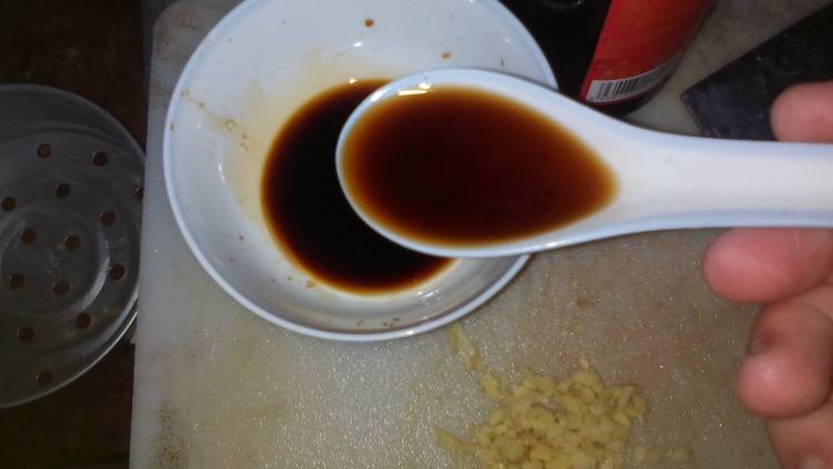 超级美味的姜汁松花蛋，今天就来教你做