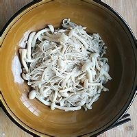 如何制作美味宴客硬菜之酸汤肥牛