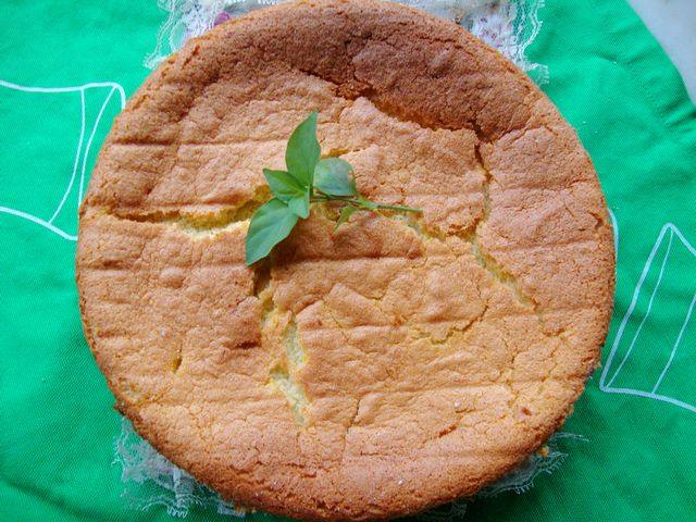 外婆做的芒果戚风蛋糕，吃了还想吃！