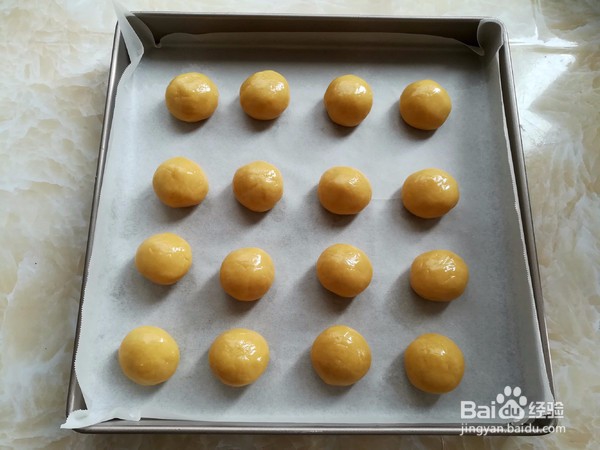 怎么做白莲蓉蛋黄月饼