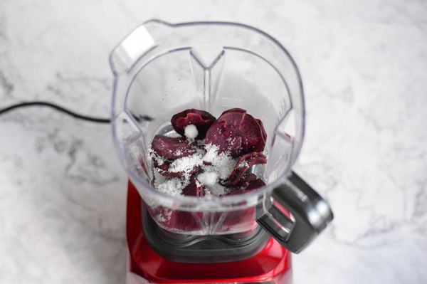 一道深受女士喜欢的减肥甜点--紫薯土豆泥