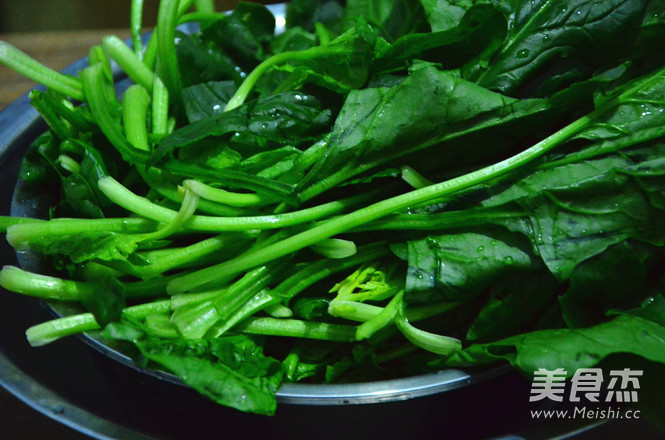 蒜蓉菠菜的做法