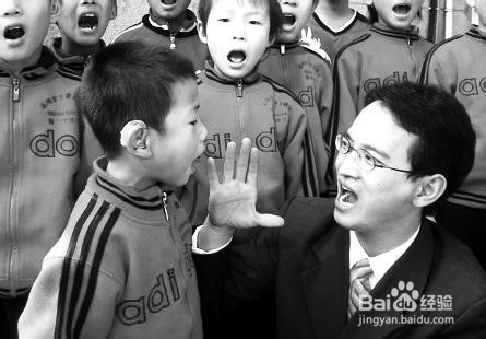 如何正确的对男孩进行口语训练