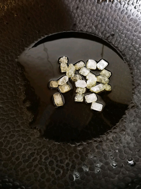 脱骨香红烧排骨