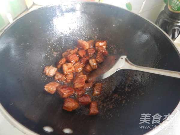 砂锅土豆胡萝卜炖牛腩