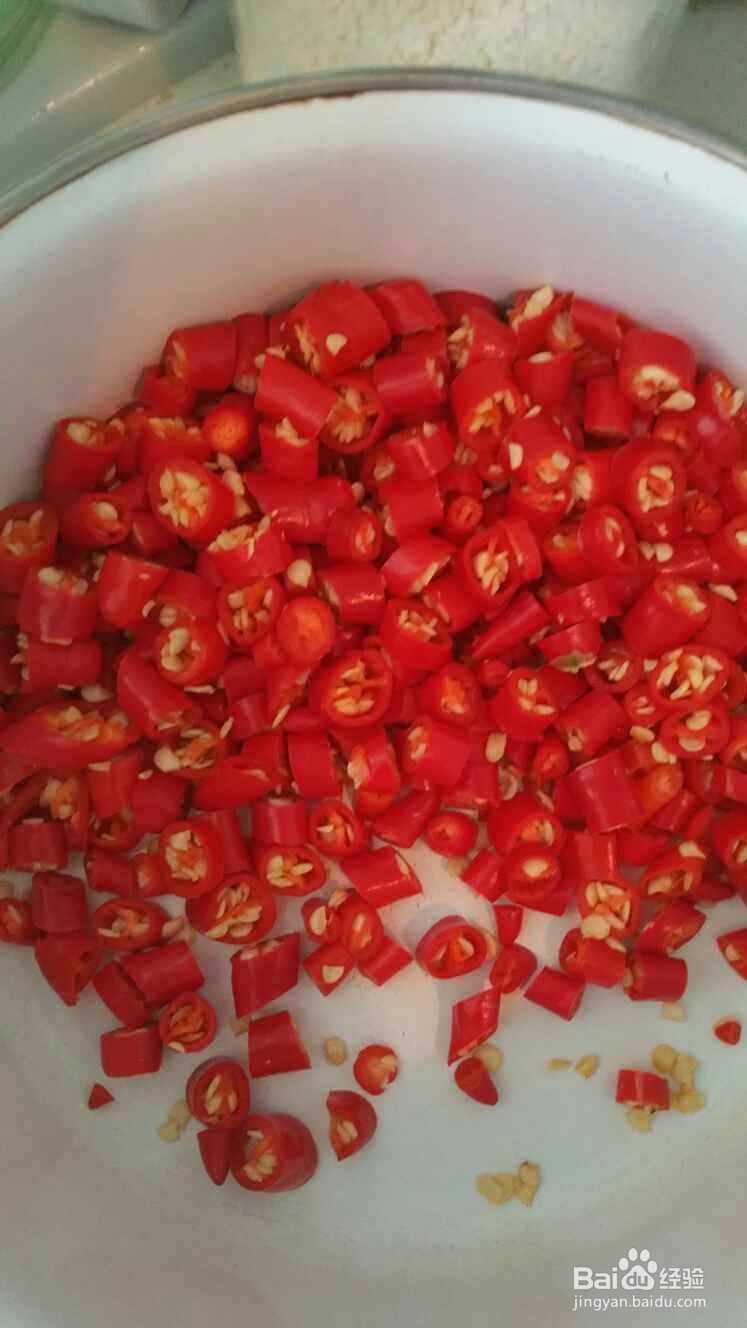 凉拌银耳的家常做法